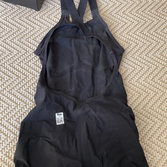 Women’s LZR Pure Valor Open Back - Picture 11 of 13